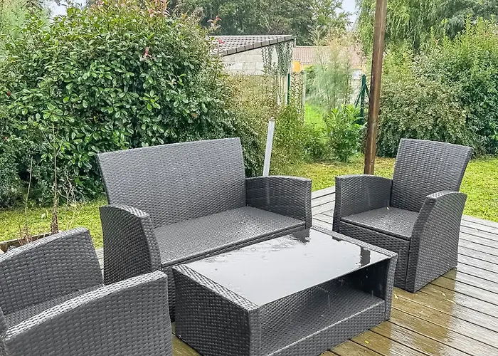 Casa de Férias Maison Lumineuse, Terrasse, à 10 Min Des Plages Saint-Pere-en-Retz