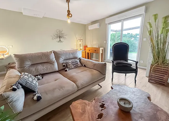 Casa de Férias Maison Lumineuse, Terrasse, à 10 Min Des Plages *