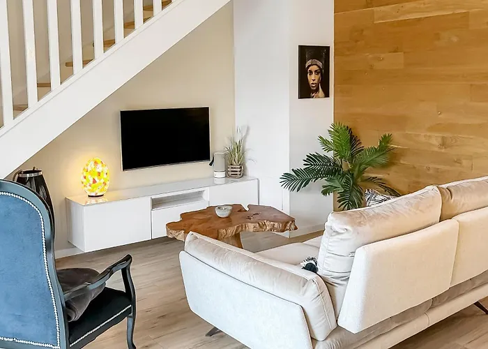 Casa de Férias Maison Lumineuse, Terrasse, à 10 Min Des Plages *